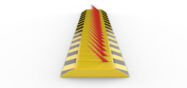 Police Road Tyre Spike Barrier With Reflective Strip , Tyre Deflation Spikes Electromechanical Paint