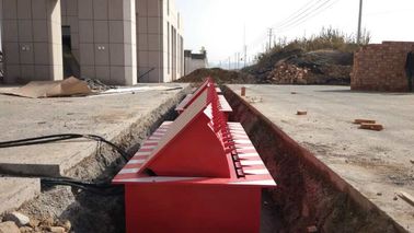 Uniqscan High Security Buried Parking Lot Tire Spikes / Spike Strips For Cars