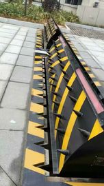 Uniqscan High Security Buried Parking Lot Tire Spikes / Spike Strips For Cars